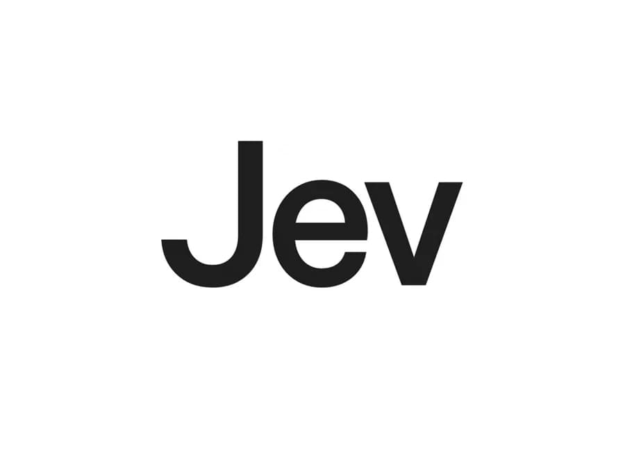 Jev : le modèle d'IA qui décide au lieu de rédiger